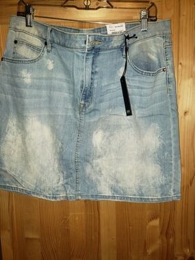 a.n.a Light Wash Blue Denim Mini Skirt